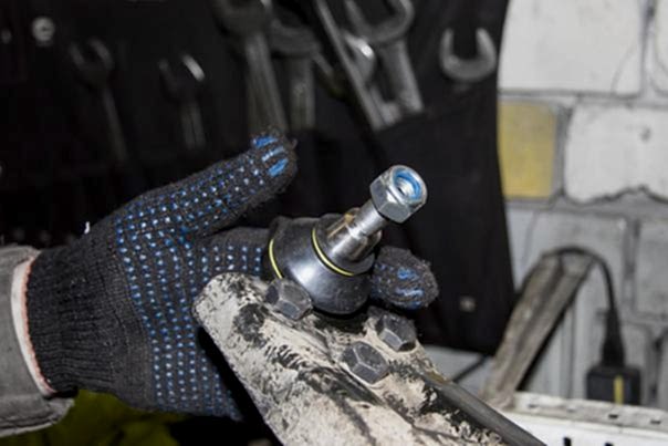 замена сайлентблоков